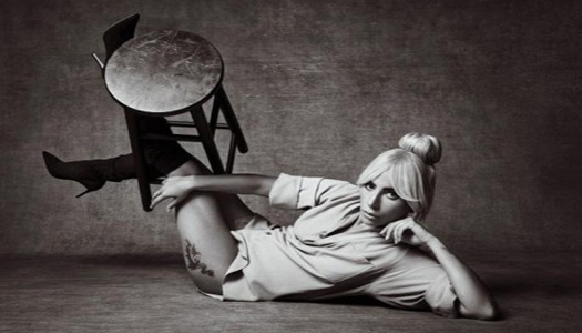 Леди Гага рассказала о боли и предательстве